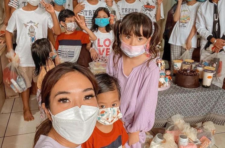 Potret Ulang Tahun Gempi di Panti Asuhan (instagram/@gisel_la)