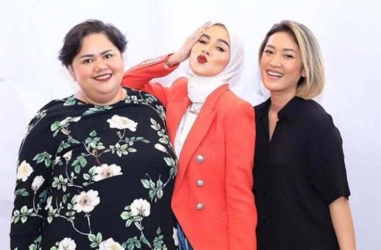 Pesona Jelita Ramlan Adik Olla Ramlan. (Instagram/jelitaramlan)