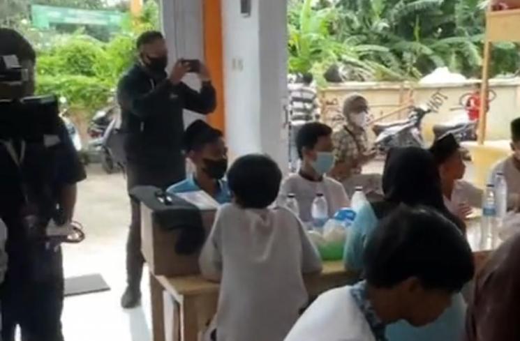 Potret Warung Bakso Vicky Prasetyo (instagram/@baksobossamson)