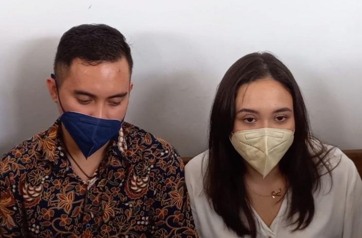Kakak Laura Anna, Greta Irene di Pengadilan Negeri Jakarta Timur. (MataMata.com/Adiyoga Priyambodo)