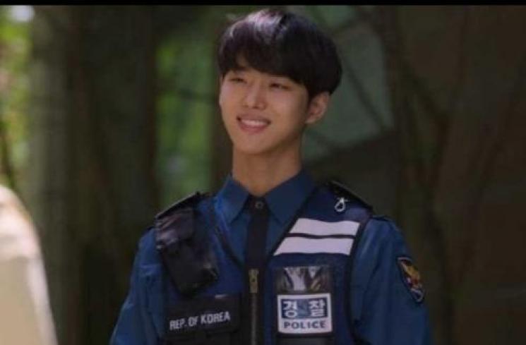Idol Kpop Jadi Polisi di Drama Korea. (Netflix)