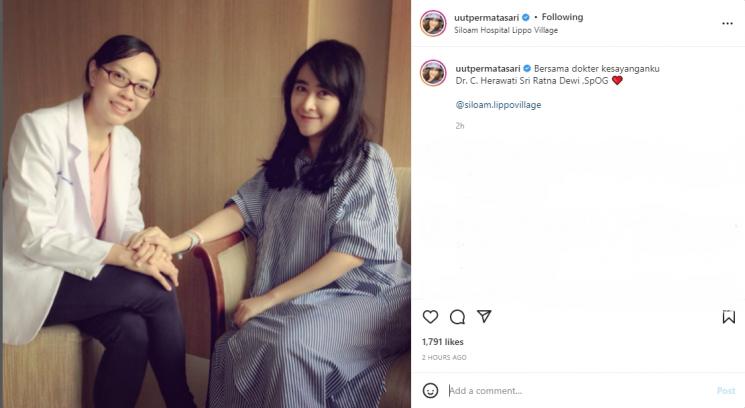 Uut Permatasari hamil anak kedua. (Instagram/uutpermatasari)