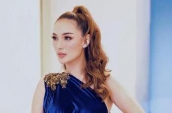 Zaskia Gotik Pakai Dress Pas Badan, Body Goals Disorot: MasyaAllah kayak Gadis Lagi