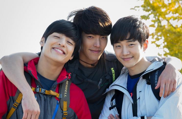 Transformasi Junho 2PM (Soompi)