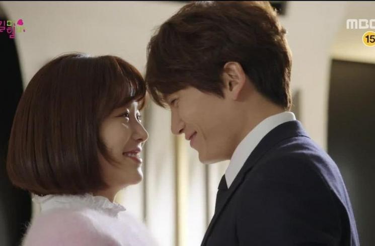 Drama Populer Hwang Jung Eum (Soompi)