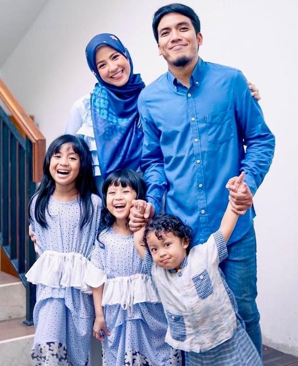 Artis Menikah Walau Sempat Tak Direstui (Instagram/@desta80s)