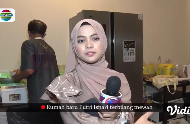 Potret Rumah Putri DA (Instagram/@da4_putri03)