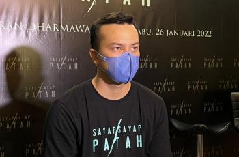 Pamer Kaki saat Berenang di Sungai, Nicholas Saputra Bikin Merinding Orang