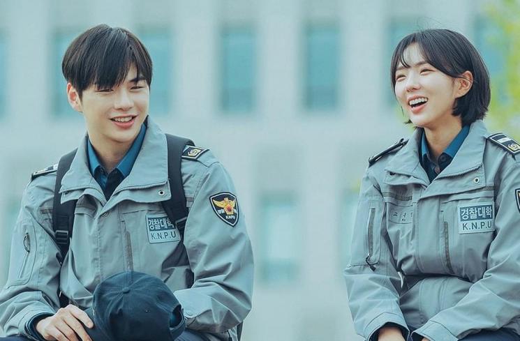 Pesona Chae Soo Bin di Rookie Cops (Instagram/@disneypluskr)