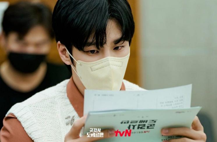 Fakta Military Prosecutor Doberman (Instagram/@tvn_drama)