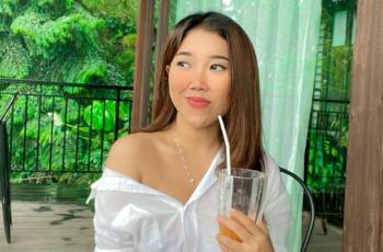Telak! Kiky Saputri Pamer Dicium Aktor Ganteng Malaysia usai Dibilang Gak Cantik