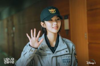 Viral Chae Soo Bin Terciduk Liburan di Bali, Sikapnya saat Diajak Foto Bareng Tuai Sorotan