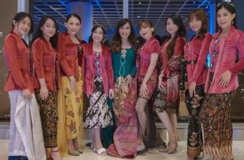 7 Potret Anak Eks Personel Cherrybelle, Sarwendah Angkat Onyo Sebagai Anak