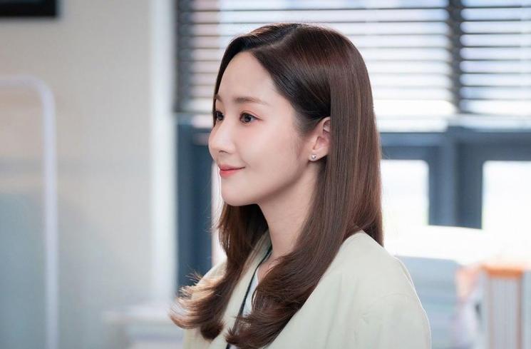 Pesona Park Min Young di Forecasting Love and Weather (Instagram/@jtbcdrama)