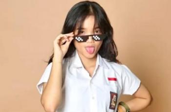 10 Potret Fuji Zaman SMA, Anak Hits Masuk Grup Cheerleader Sekolah