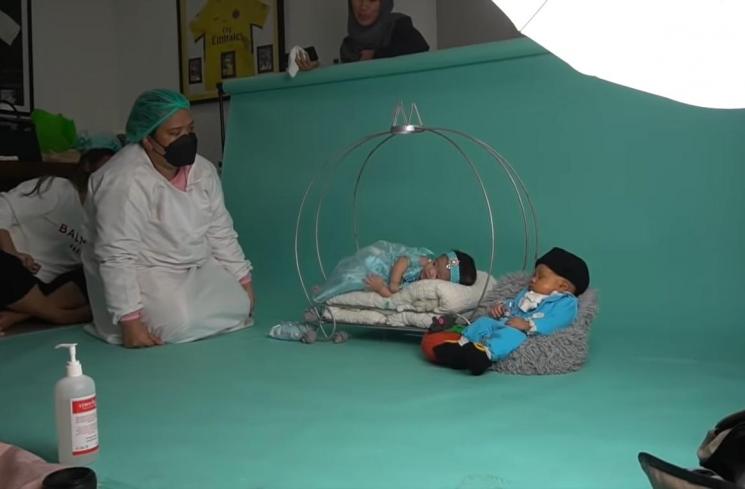 Pemotretan Baby Leslar dan Baby Guzel (YouTube/ALIMARGIN CHANNEL)