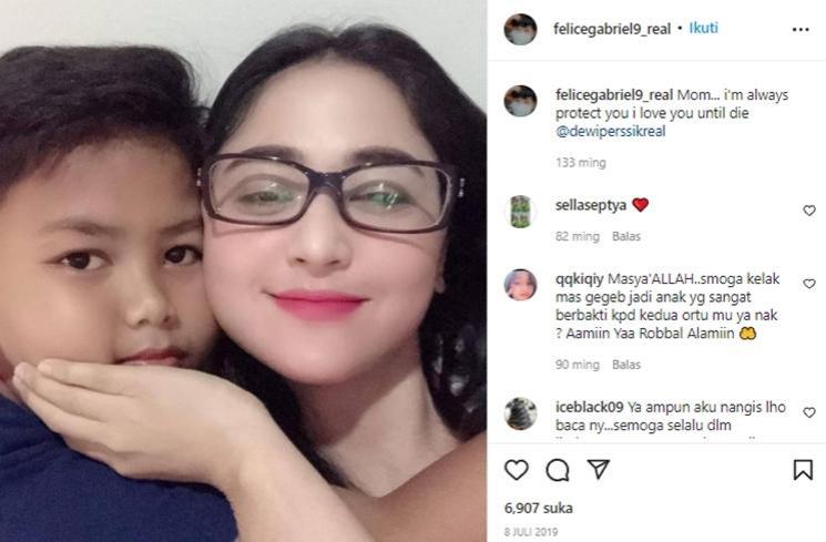 Potret Dewi Perssik dan Gabriel Anak Angkatnya (instagram/@felicegabriel9_real)