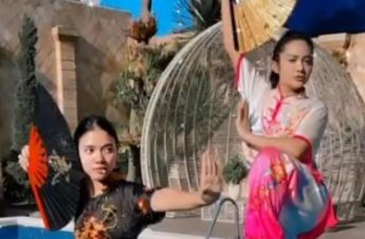 Potret Krisdayanti Olahraga Wushu. (Instagram/krisdayantilemos)