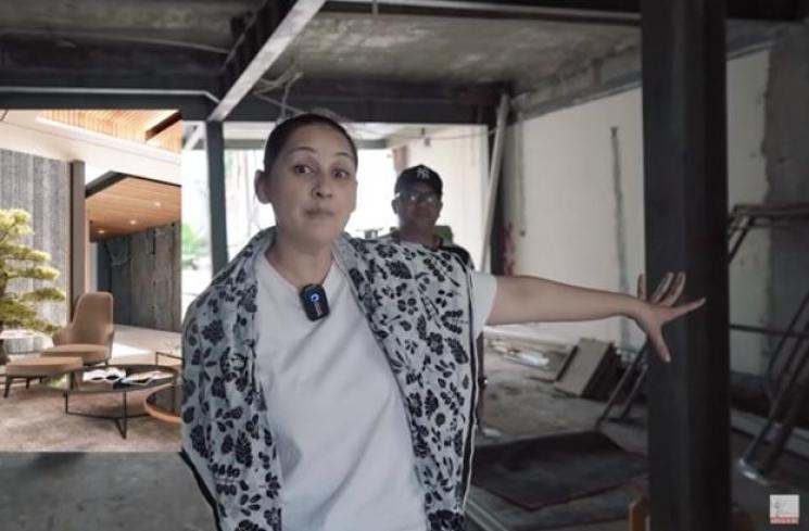 Rumah Baru Mona Ratuliu. (YouTube/MIC-MONA INDRA CHANNEL)