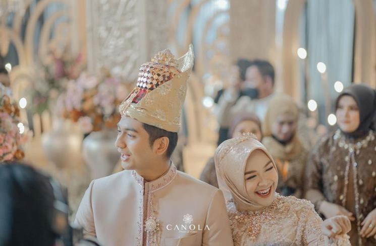 Acara Ngunduh Mantu Ria Ricis dan Teuku Ryan. (Instagram/@canolaphoto)