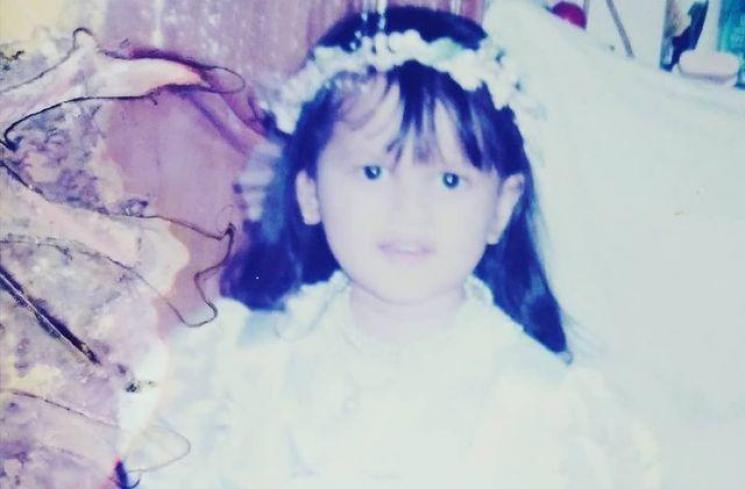 Potret Masa Kecil Cut Meyriska. (Instagram/ir.suryadi_ak)