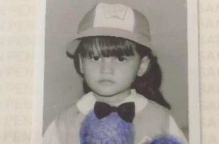 Potret Masa Kecil Cut Meyriska. (Instagram/ir.suryadi_ak)