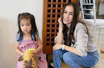 Putri Momo Geisha Nyanyi Lagu Cinta dan Benci, Momen Ganti Lirik Bahasa Jawa Bikin Ngakak