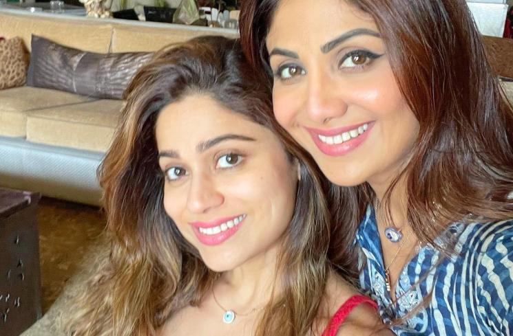 Pesona Shamita Shetty (Instagram/@theshilpashetty)