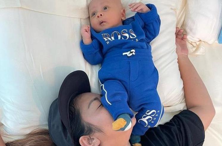 Momen Soimah Momong Rayyanza dan Baby L. (Instagram/showimah)