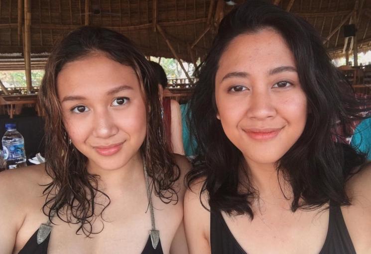 Potret Sibling Goals Sherina dan Mayzura Munaf. (Instagram/mayzurstla)
