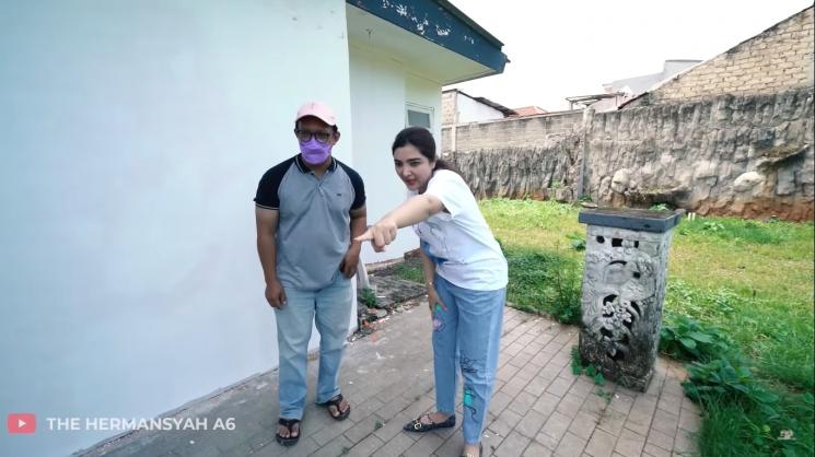 Potret Calon Pabrik Ashanty dan Anang Hermansyah (YouTube/The Hermansyah A6)