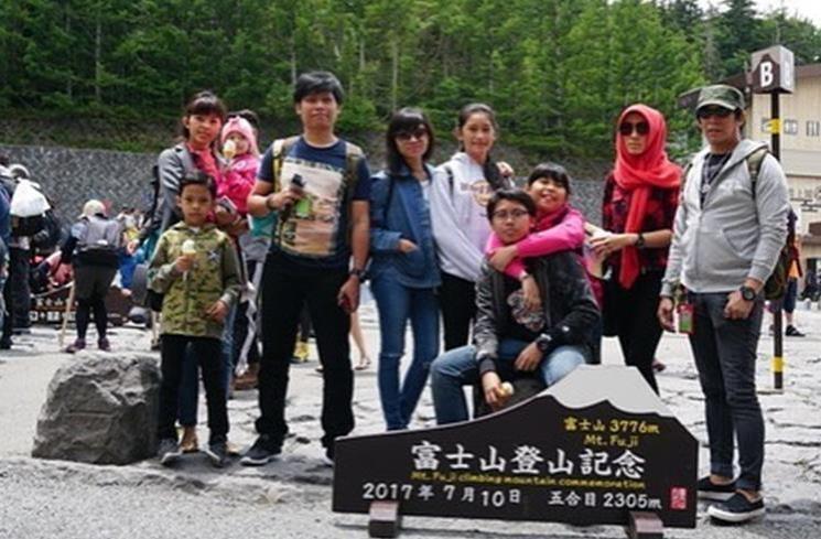 Potret harmonis keluarga Parto Patrio. (Instagram/@partopatrio)