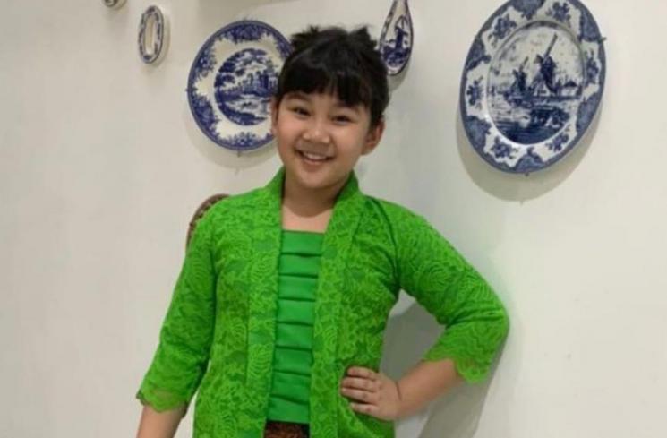 Potret Anak Artis Keturunan Batak. (Instagram/@astridtiar127)