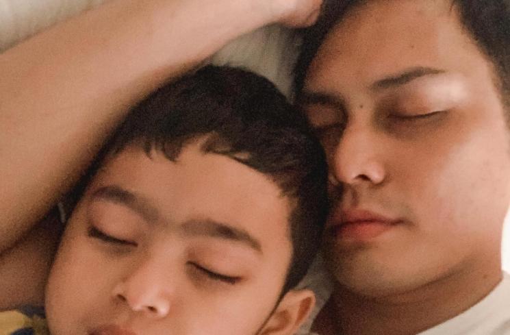 Potret Falhan Abssar Anak Nassar dan Muzdalifah. Instagram/@fadelislami__)