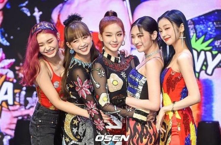 Fakta Denise (Instagram/@secretnumbers_denise)