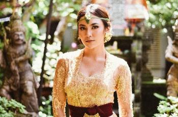 Ziva Magnolya Takjub Lihat Mahalini Tampil Cetar Pakai Gaun Mewah: Badarawuhi Versi Warna Merah