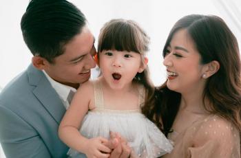 Franda Tampil Makin Cantik di Kehamilan Anak Kedua, Sempatkan Berlibur ke Pantai Bareng Vechia
