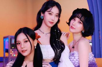 Ini Lirik Lagu Love You Like - VIVIZ