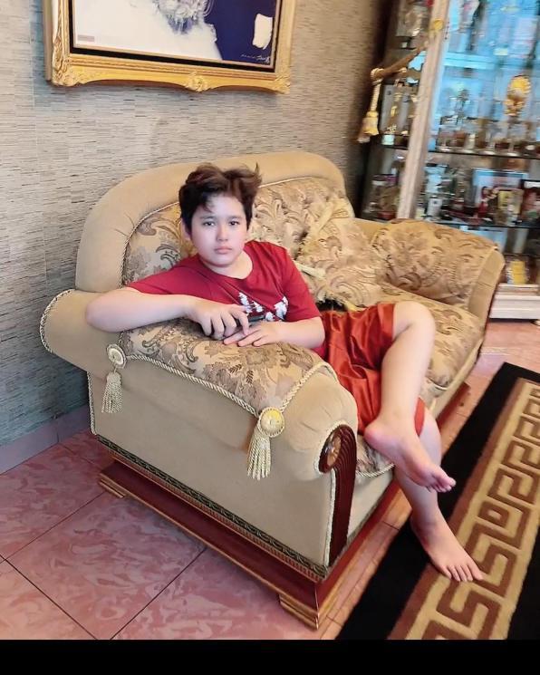 Potret Terbaru Ivan Anak Inul Daratista. (Instagram/@inul.d)