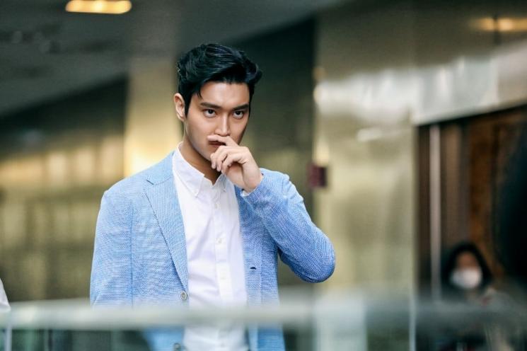 Drama Choi Siwon (Soompi)