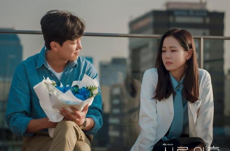 Adu Gaya Aktor di Thirty Nine (Instagram/@jtbcdrama)