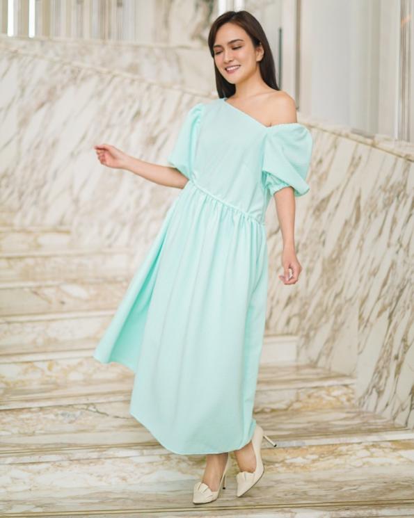 Artis yang menulis buku. (Instagram/@shandyaulia)