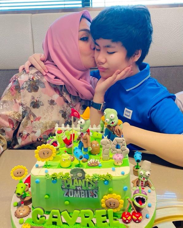 Potret Gavrel Adik Nagita Slavina (Instagram/@rieta_amilia)