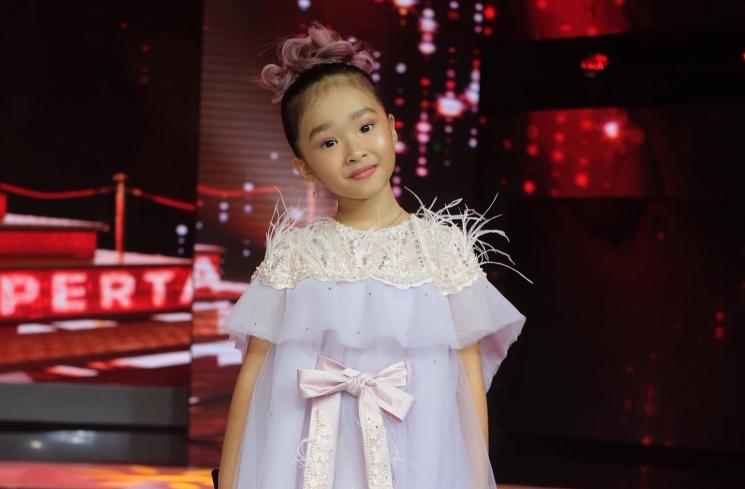 Adu Gaya Arsy Hermansyah dan Thalia Putri Onsu (instagram/@queenarsy/@thaliaputrionsu)