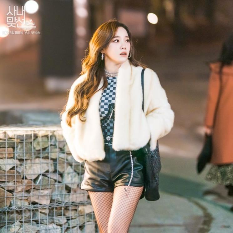 Pesona Kim Sejeong di A Business Proposal (Instagram/@sbsdrama.official)