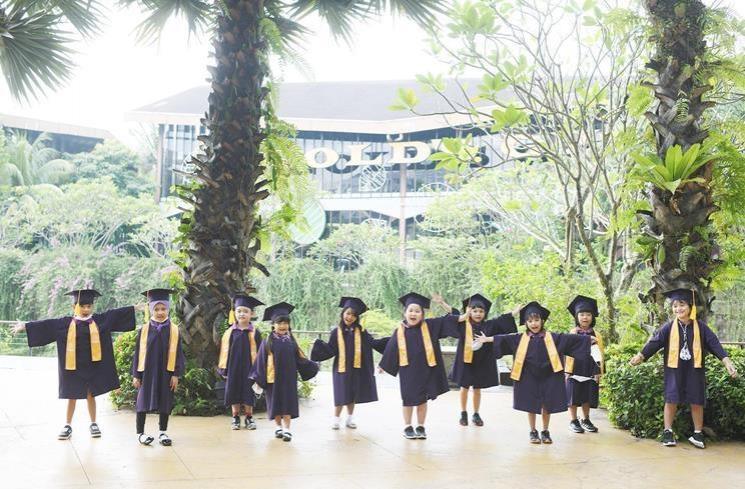 Potret Gempi sekolah. (Instagram/@gisel_la)