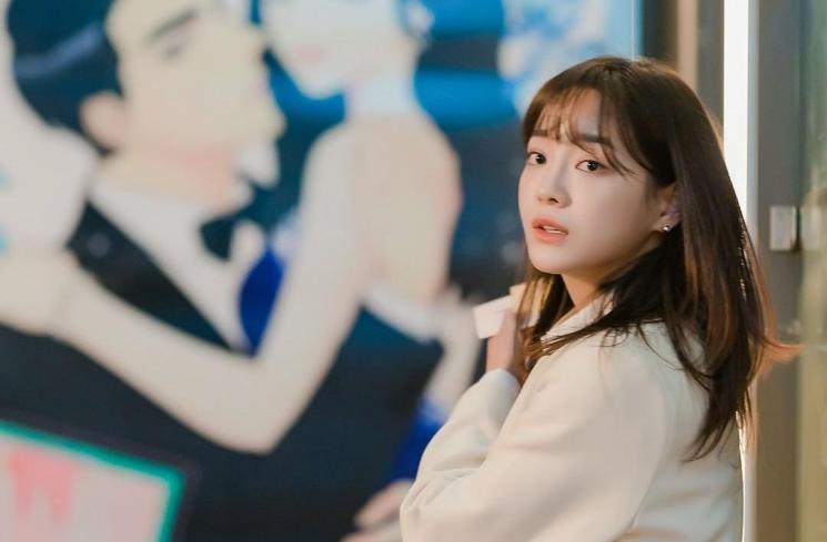 Pesona Kim Sejeong di A Business Proposal (Instagram/@sbsdrama.official)