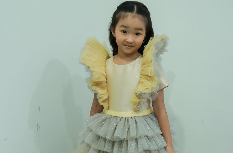 Adu Gaya Arsy Hermansyah dan Thalia Putri Onsu (instagram/@queenarsy/@thaliaputrionsu)