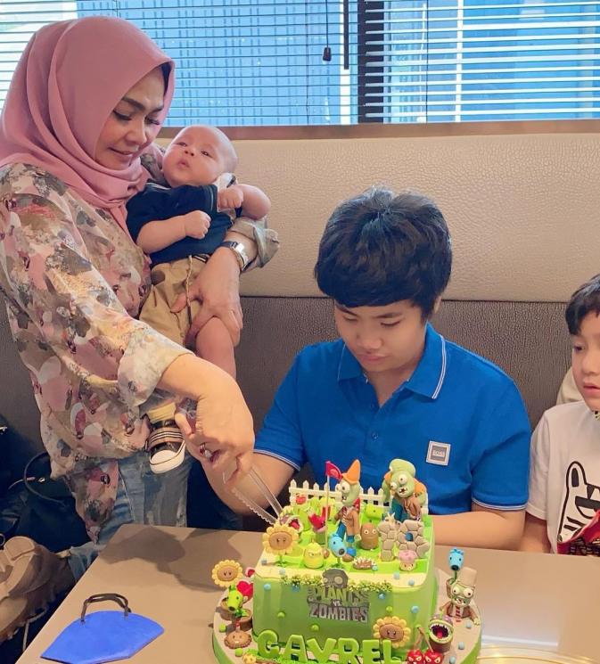 Potret Gavrel Adik Nagita Slavina (Instagram/@rieta_amilia)