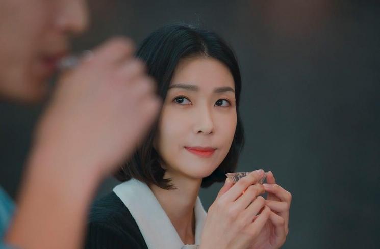 Pesona Kim Ji Hyun di Thirty Nine (Instagram/@jtbcdrama)